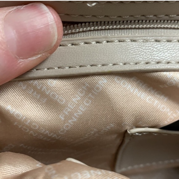 French Connection Quilted Shoulder/crossbody Bag with chain & material strap NWT - Picture 9 of 17